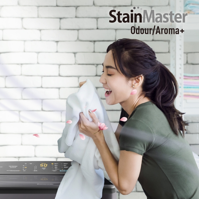 ast-1382104 QUẦN ÁO THƠM THO SUỐT CẢ NGÀY NĂNG ĐỘNG